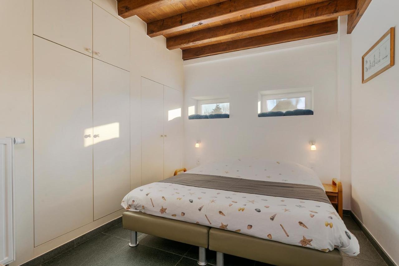 Villa 'T Korenhof - Landelijk Gelegen Villa Op 4 Km Van Het Strand Koksijde Kültér fotó