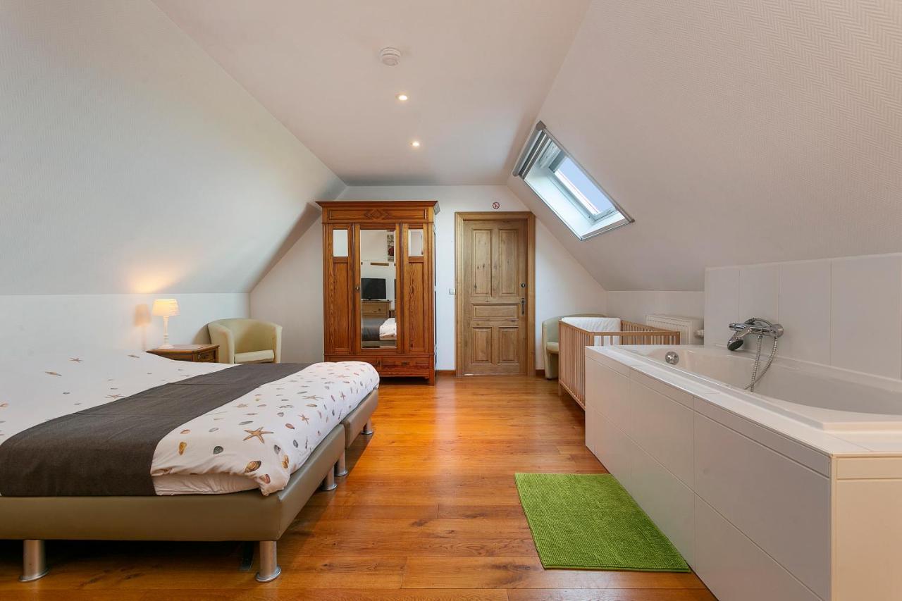 Villa 'T Korenhof - Landelijk Gelegen Villa Op 4 Km Van Het Strand Koksijde Kültér fotó