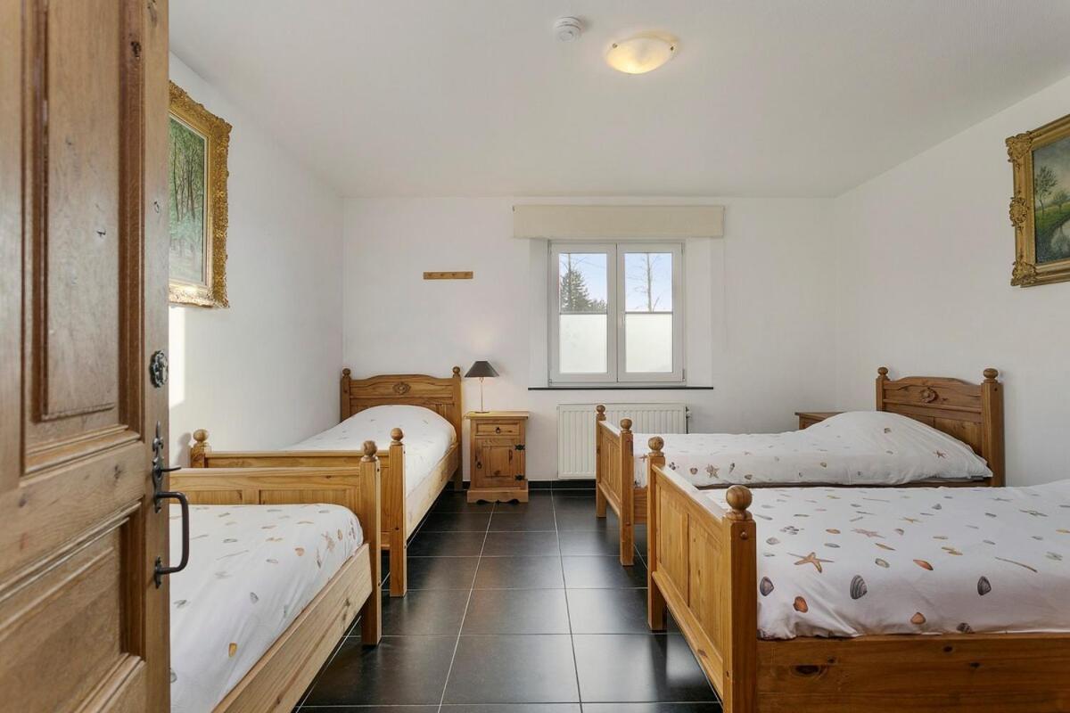 Villa 'T Korenhof - Landelijk Gelegen Villa Op 4 Km Van Het Strand Koksijde Kültér fotó